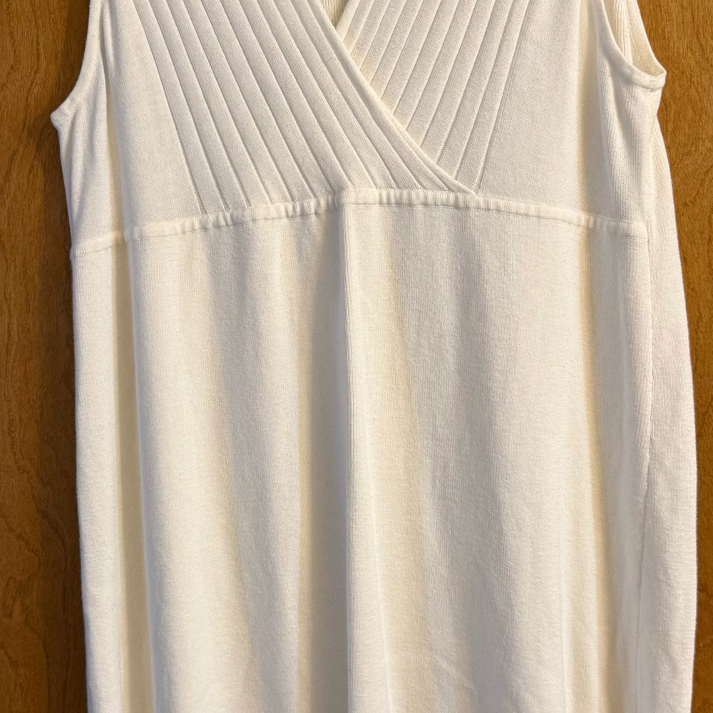Sleeveless Cream Knit V-Neck Dress